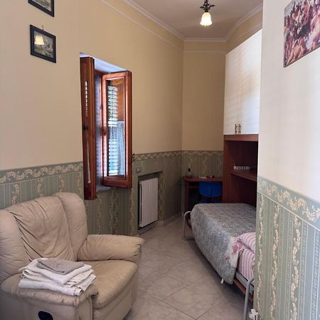 Otium Stabianum- Appartamento Centro Citta - Castellammare di Stabia Εξωτερικό φωτογραφία